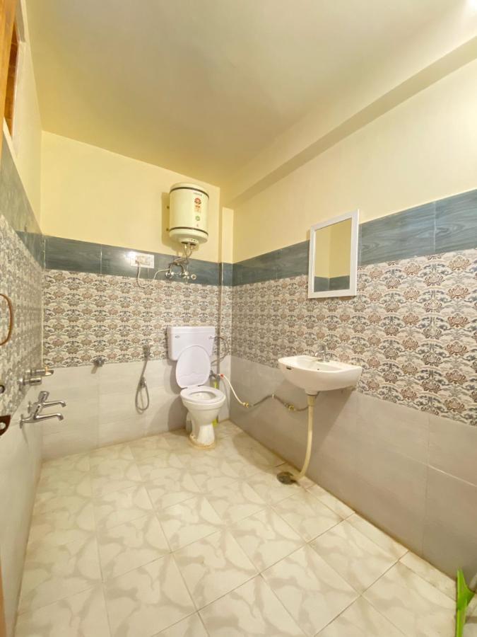 Pine Tower Inn มะนาลี ภายนอก รูปภาพ